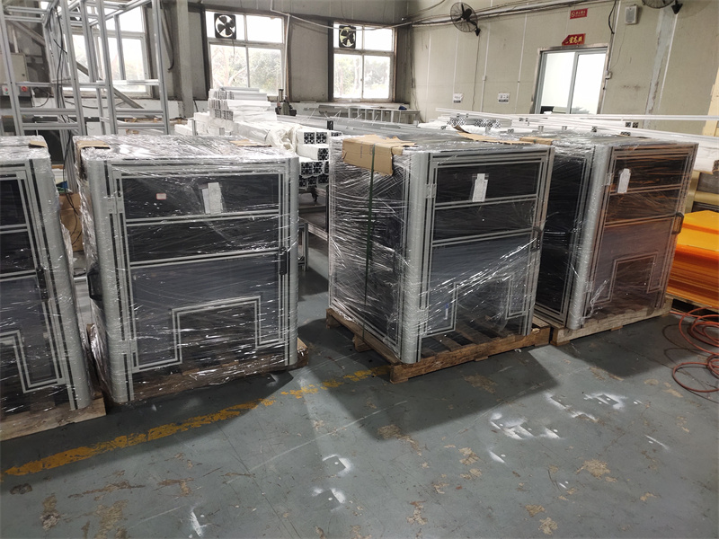 黄瓜视频污污污下载机架设备机柜