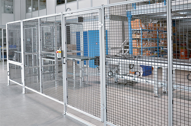 黄瓜视频污污污下载车间围栏