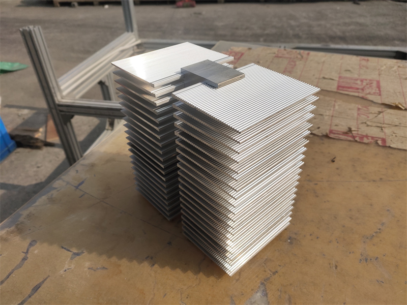 黄瓜视频污污污下载散热器